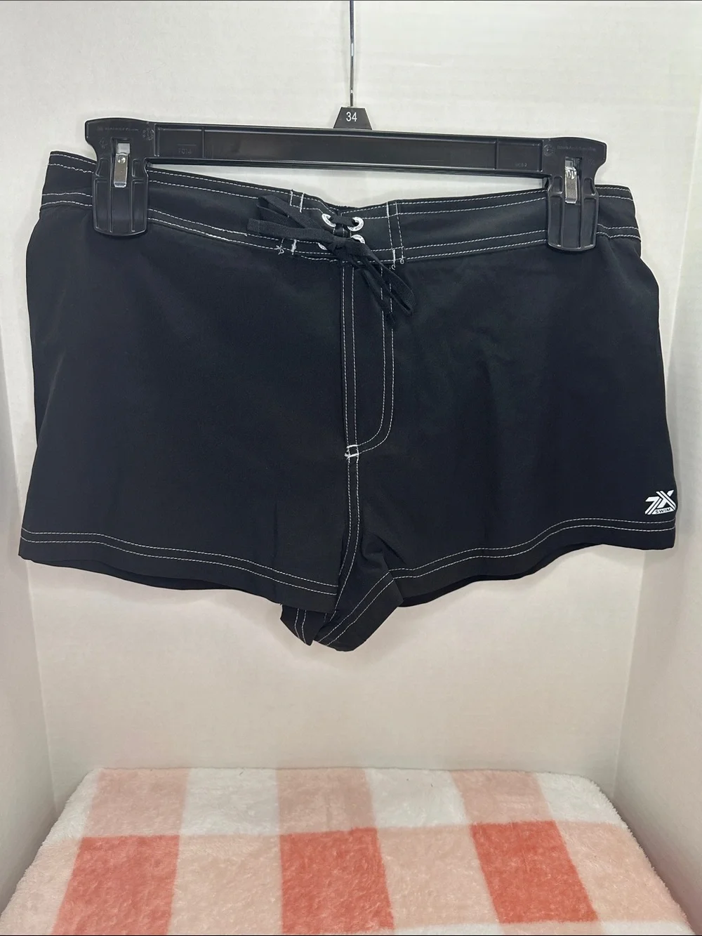 ZeroXposur Athletic Swim/Training Shorts with White Stitching size L